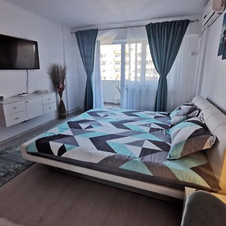 Apartament Regim Hotelier Дева Екстер'єр фото